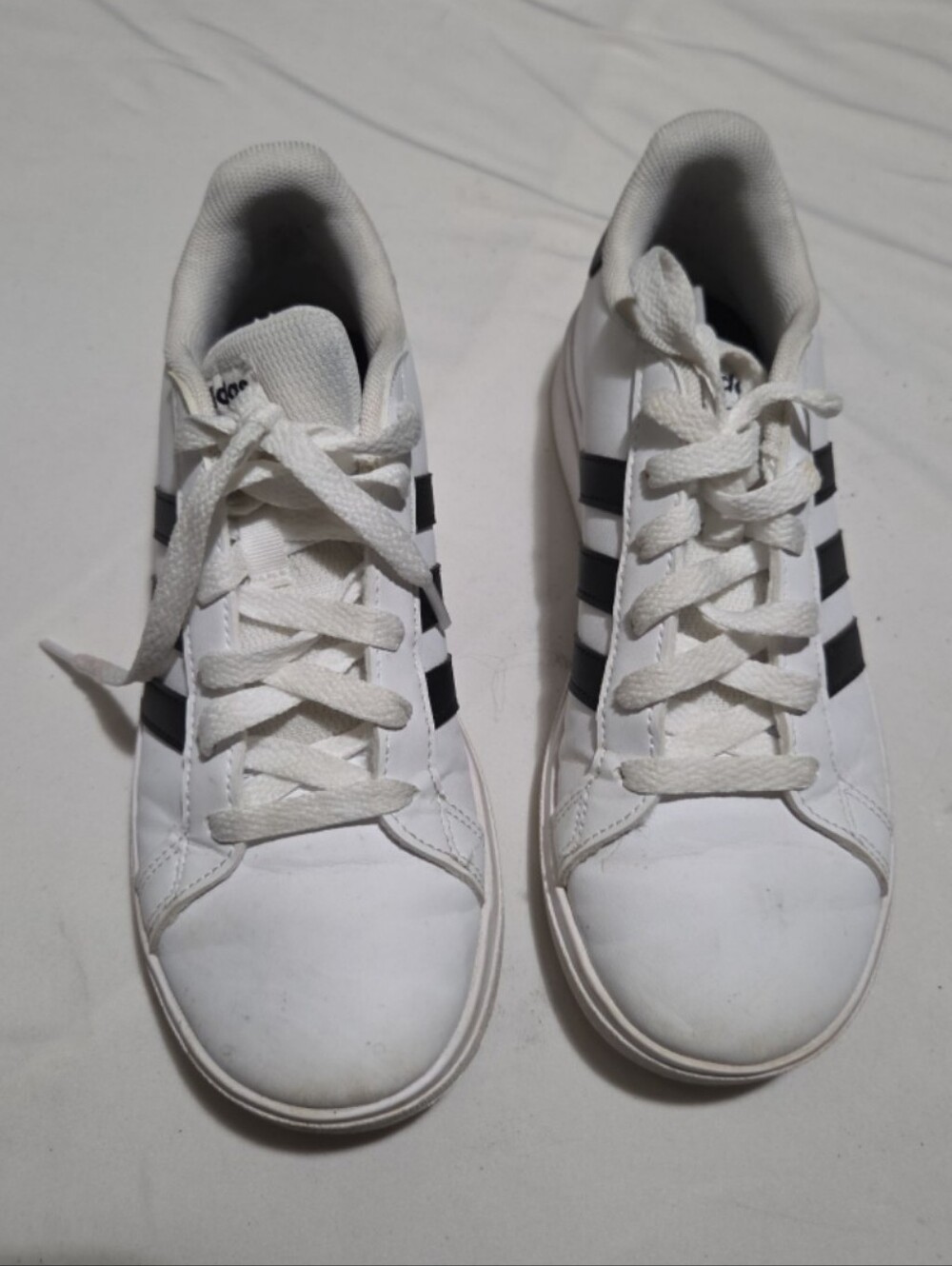 Adidas boys size 4 white athletic shoes #28